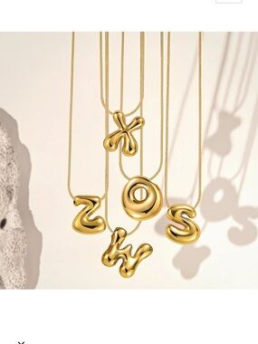 NWT cape diablo Golden Glow Bubble Letter Initial Necklace R
